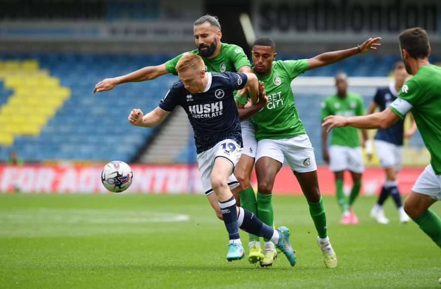 Duncan Watmore jostled against with Fortuna Sittard players during a competitive game. Image: Millwall FC