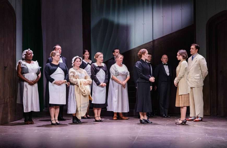 A Dark Night in Charing Cross 