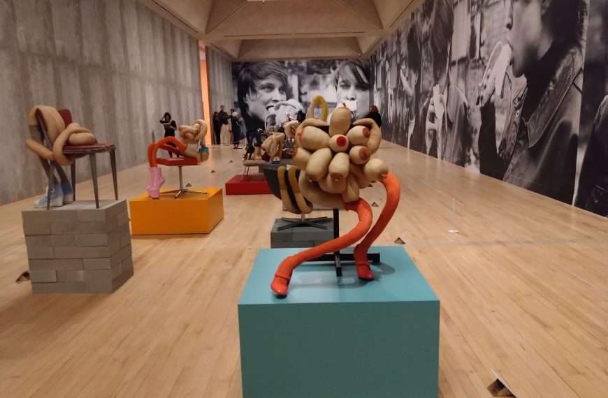 Happy Gas is a Happy Exhibition