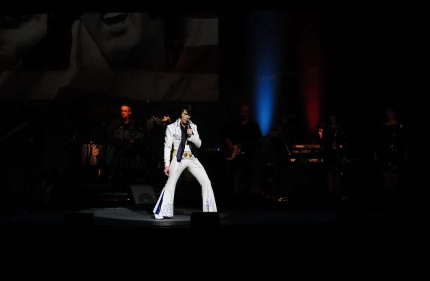 Elvis tribute this Sunday backed by live orchestra