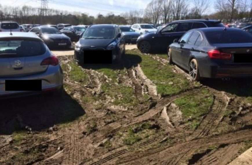Chessington World of Adventures to make upgrades to stop visitors’ cars getting ‘stuck in mud and causing tailbacks’