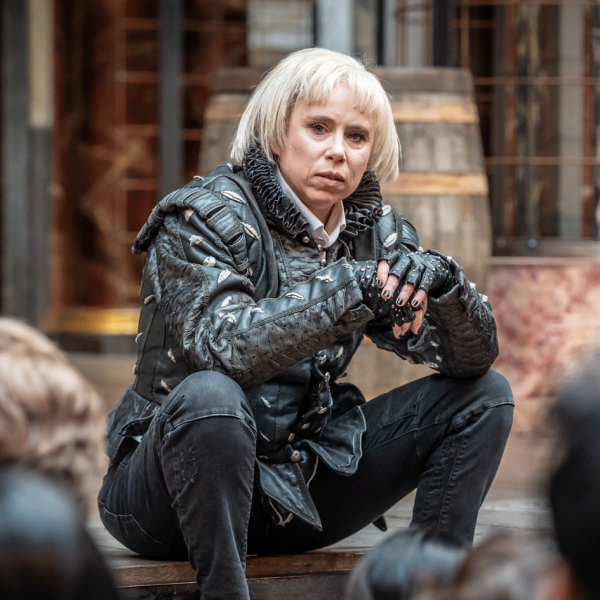 Review: Richard III – Globe