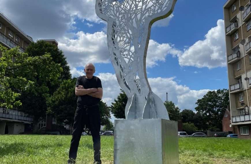 The Artist of Nunhead Creates an Angel of Edmonton