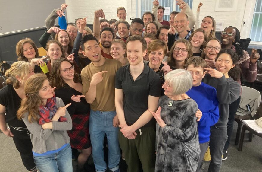 London International Choir Sings in Bermondsey