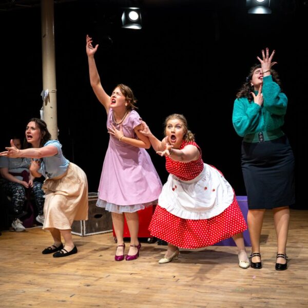 Join The Gardening Club in Wimbledon