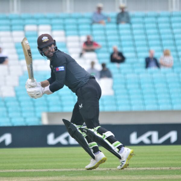 Ben Foakes inspires Surrey to One Day Cup after Will Smale maiden hundred for reigning champs Glamorgan