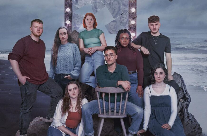 Drifting Into Southwark Playhouse with Ardent8