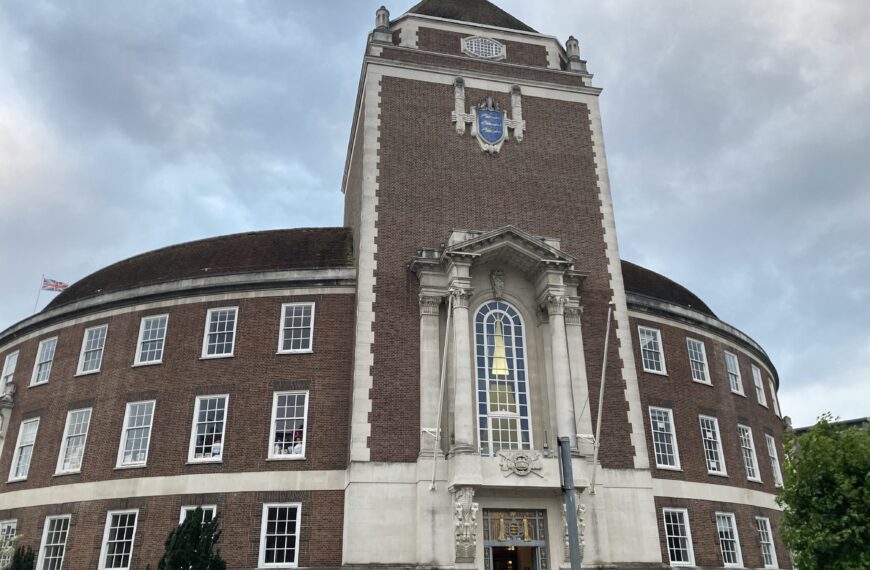 Council in crackdown on drivers exceeding 20mph on South London roads