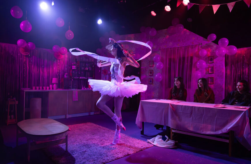 Review: Wyld Woman at Southwark Playhouse