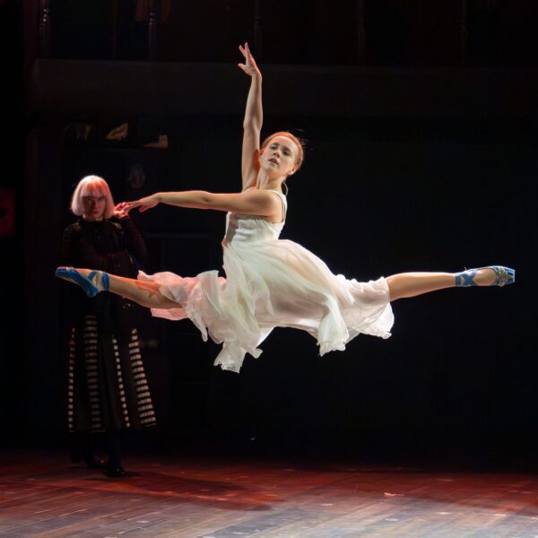 Review: Ballet Shoes at The National Theatre 