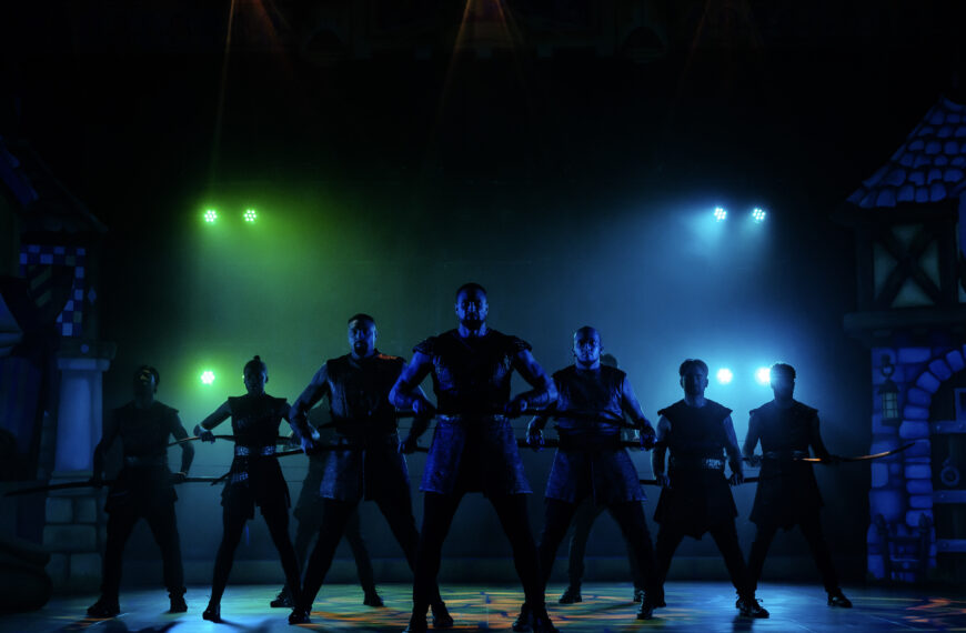 Review: Robin Hood at New Wimbledon Theatre 