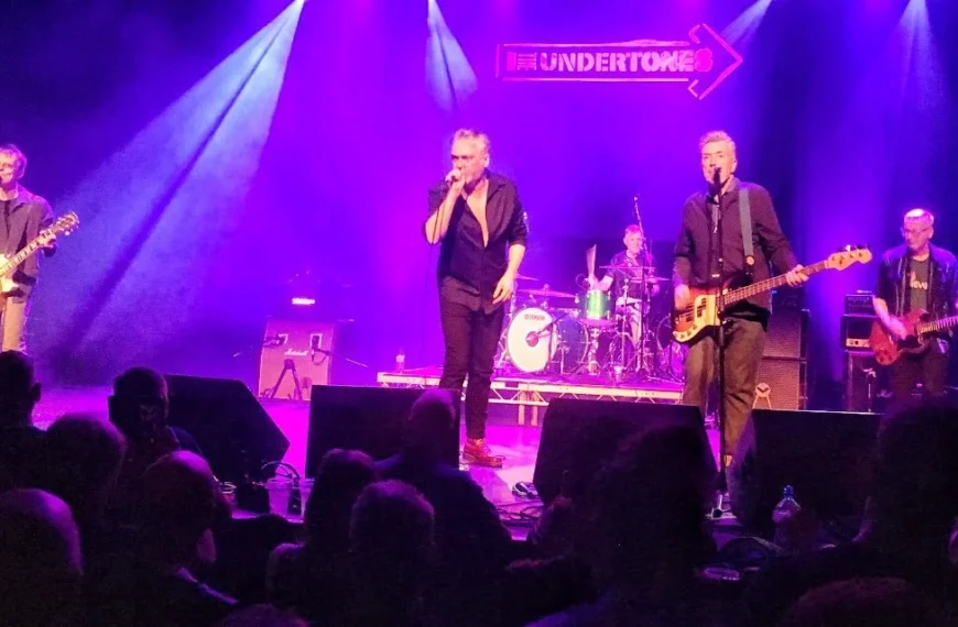 Review: The Undertones – Shepherds Bush Empire