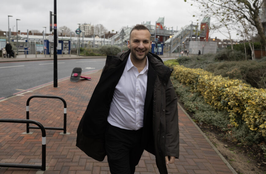 Green Party leader accuses Sir Sadiq Khan of ‘standing with Keir Starmer over Londoners’