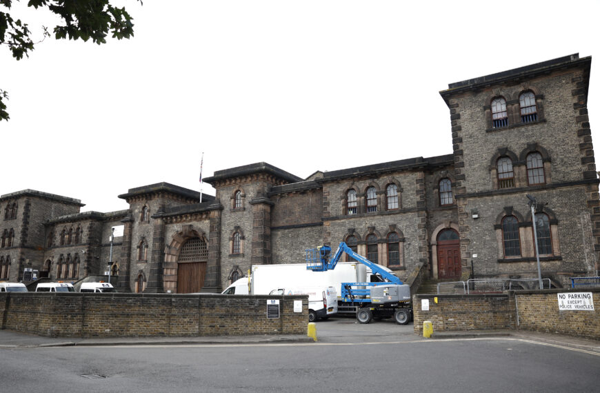 Watchdog ‘very concerned’ over HMP Wandsworth’s failure to keep suicidal prisoner safe