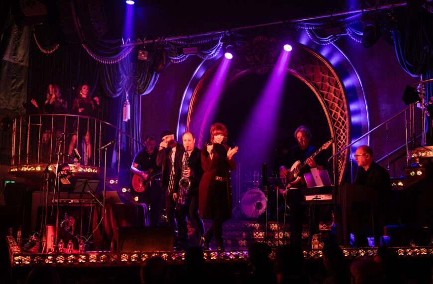 Review: The Van Morrison Alumni Band at Emerald Theatre