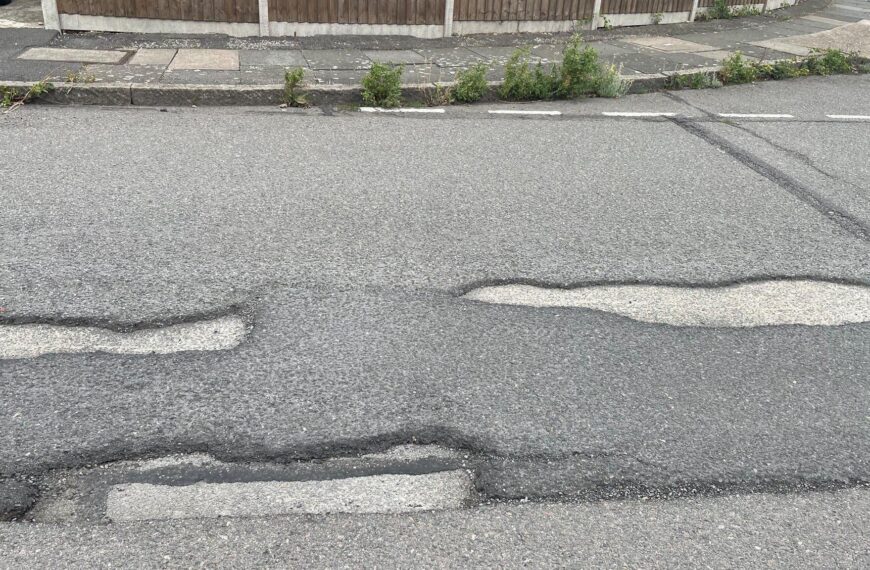 Pothole row between MP and council continues
