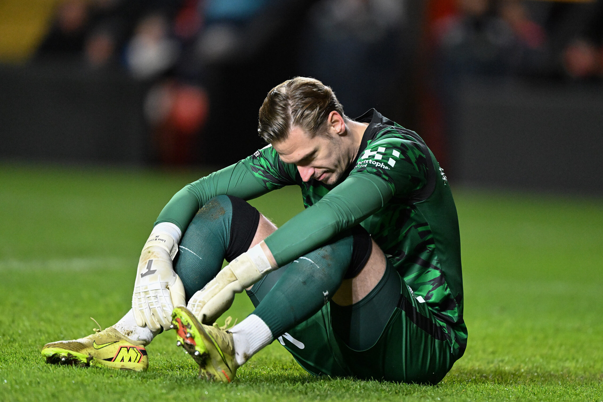 Drama at The Valley as Charlton Athletic boss reacts to keeper error, fan encounter – and Michail Antonio link