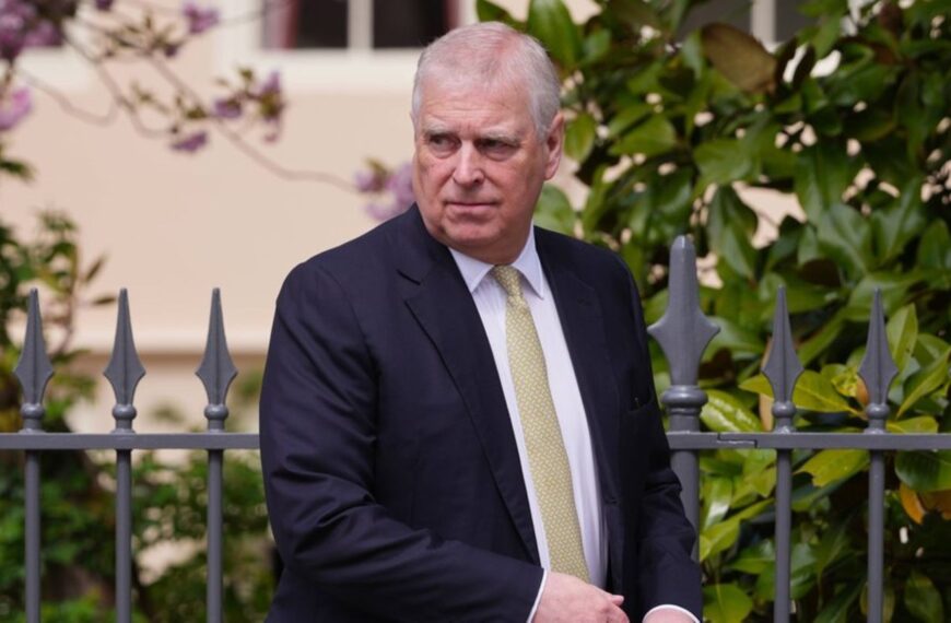 Mountbatten-Windsor to retain Freedom of City of London