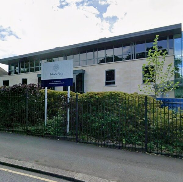 South London private school could open three new padel courts for community