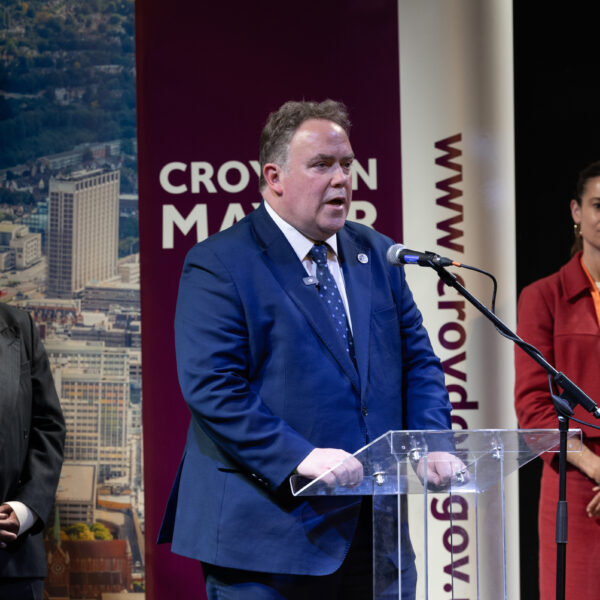 Perry re-elected as Executive Mayor, with Labour largest party but no overall control