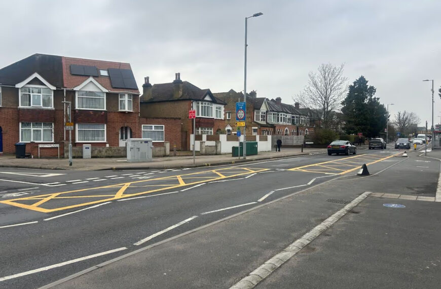 One of controversial ‘cash cow’ South London yellow boxes won’t be shortened, council decides
