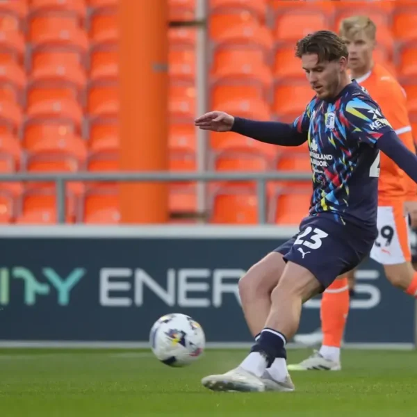 Four former Millwall players among group aiming to find new clubs at PFA training camp