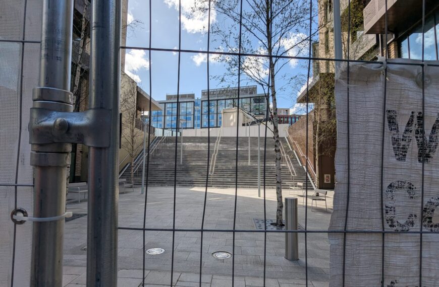 East Croydon rail bridge clears way for completion, but delays remain