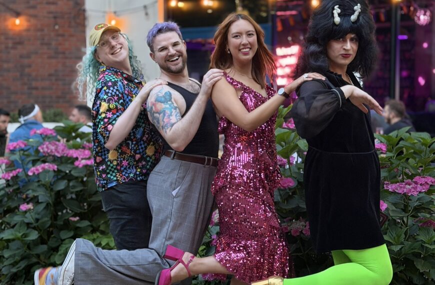 ChatLGBT at the Queer Comedy Club