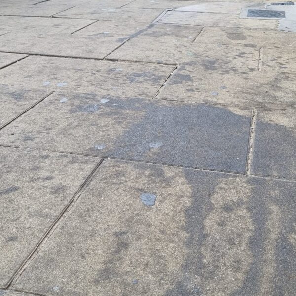 Why are Wimbledon’s streets so ‘filthy’?
