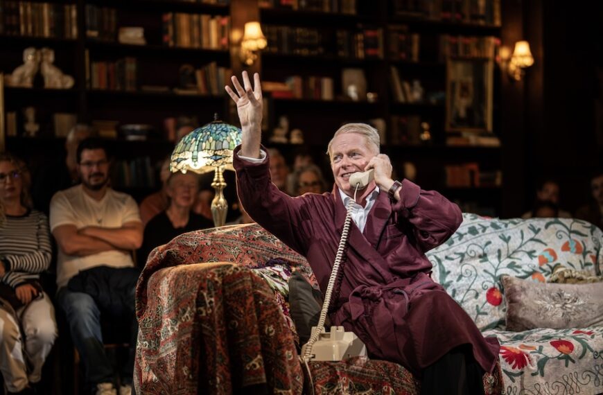 Review: Tru at Menier Chocolate Factory