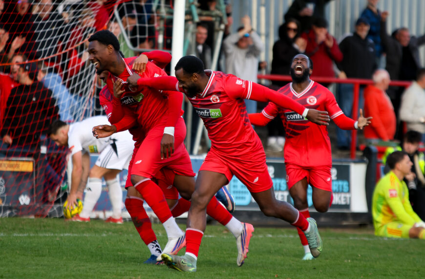 Shomotun brace helps Welling United see off Burgess Hill Town as rival promotion hopefuls stumble