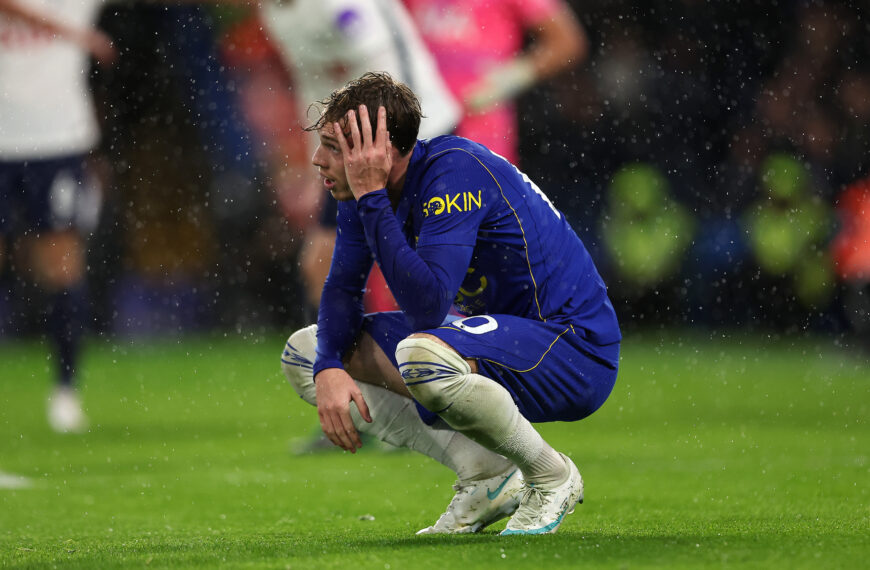 Cole holds his Palm up: Chelsea boss on midfielder’s reaction to red card in Spurs defeat – plus goalkeeper blunder