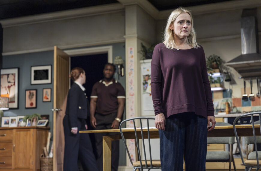 Review: Some Woman at the Dorfman