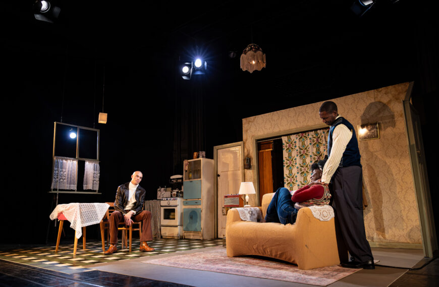 Review: How To Keep Warm in Winter at Broadway Theatre
