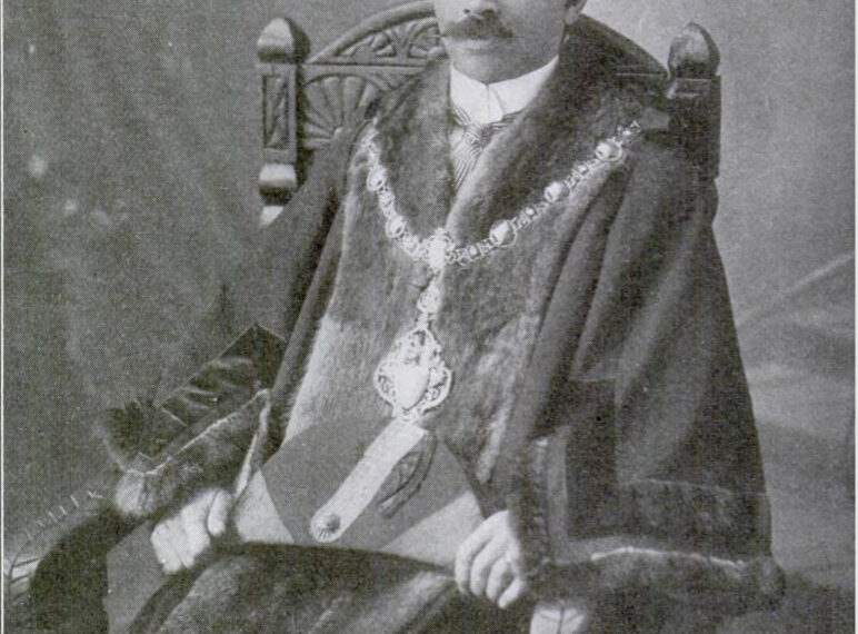 Plans for statue of London’s first Black mayor given a boost